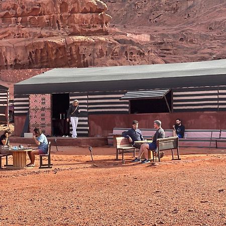 فندق Wadirum Sunset Camp وادي رم المظهر الخارجي الصورة