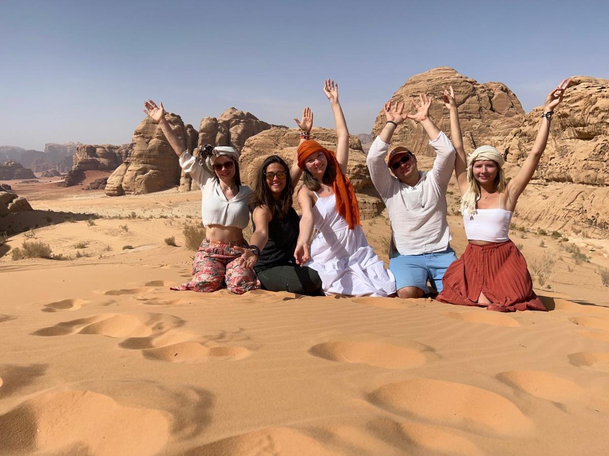 فندق Wadirum Sunset Camp وادي رم المظهر الخارجي الصورة