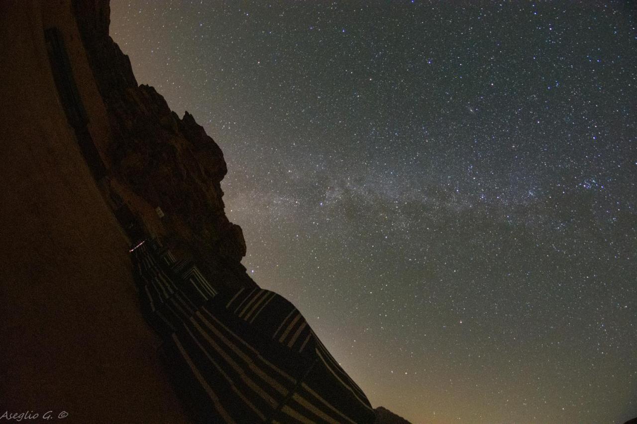 فندق Wadirum Sunset Camp وادي رم المظهر الخارجي الصورة