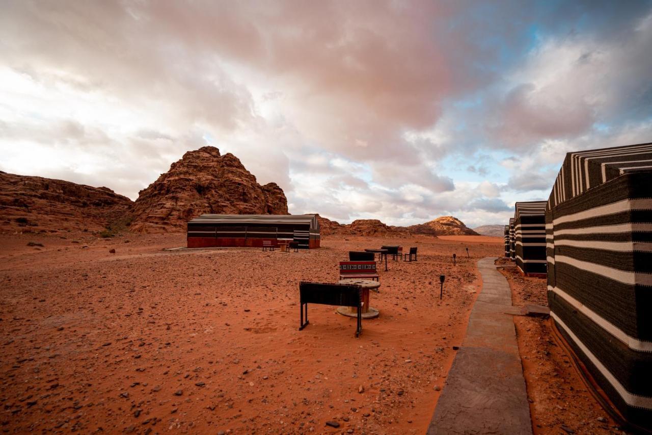 فندق Wadirum Sunset Camp وادي رم المظهر الخارجي الصورة