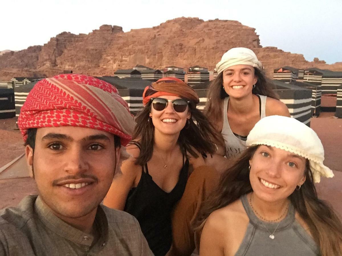 فندق Wadirum Sunset Camp وادي رم المظهر الخارجي الصورة